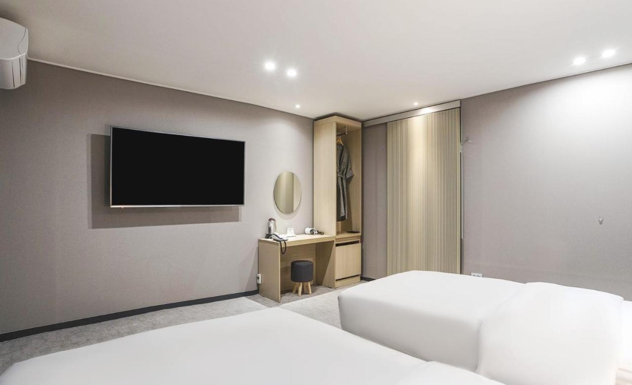 Jj Hotel Seongnam Esterno foto