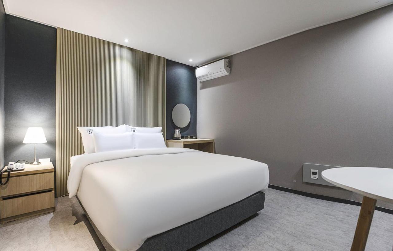 Jj Hotel Seongnam Esterno foto