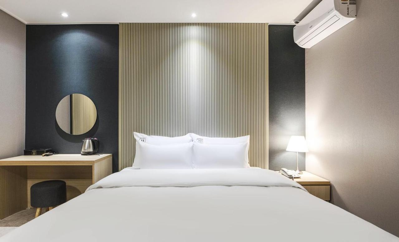Jj Hotel Seongnam Esterno foto