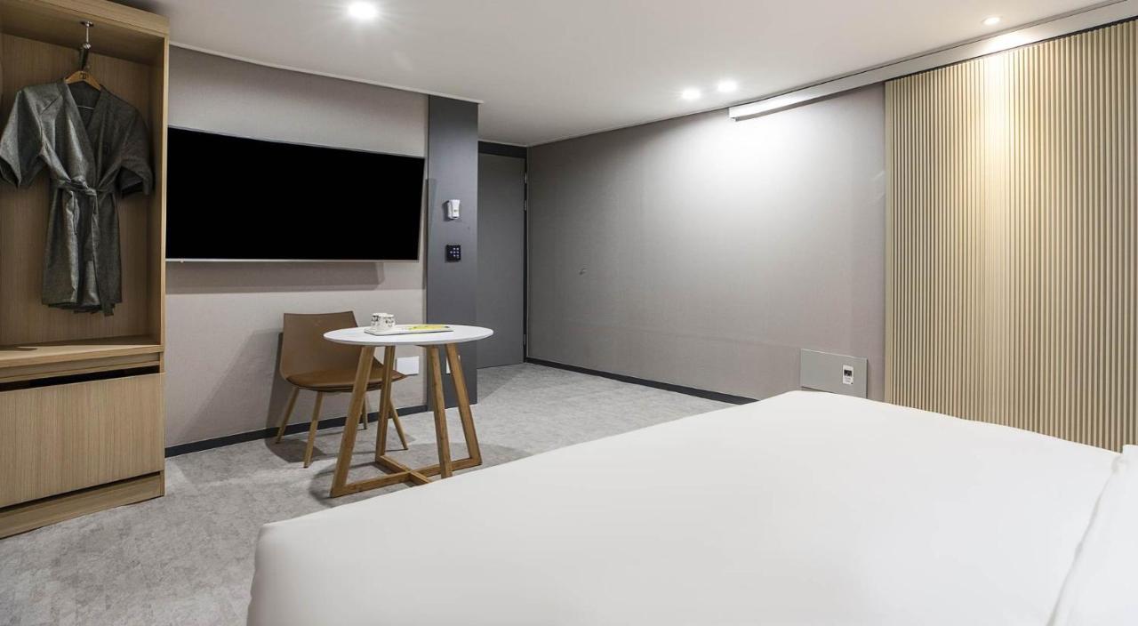 Jj Hotel Seongnam Esterno foto