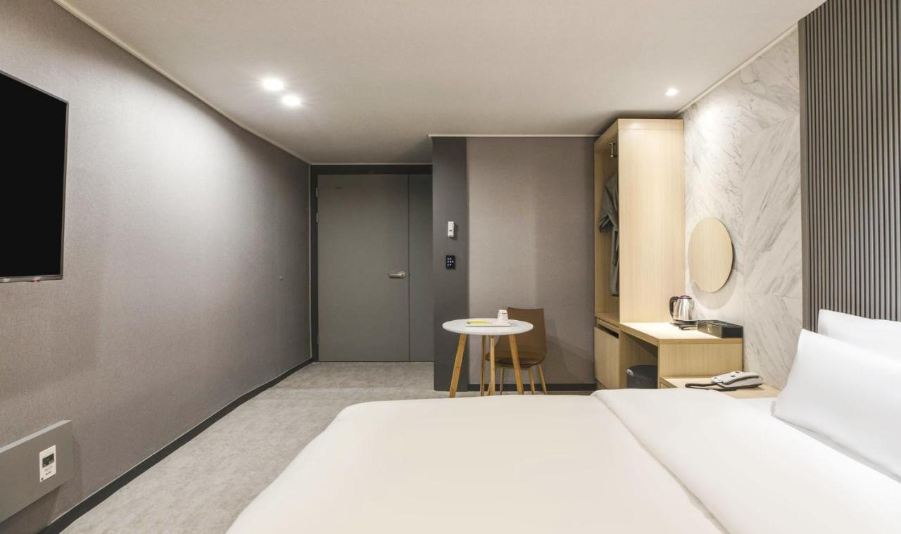 Jj Hotel Seongnam Esterno foto