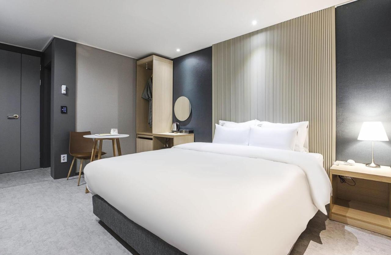 Jj Hotel Seongnam Esterno foto